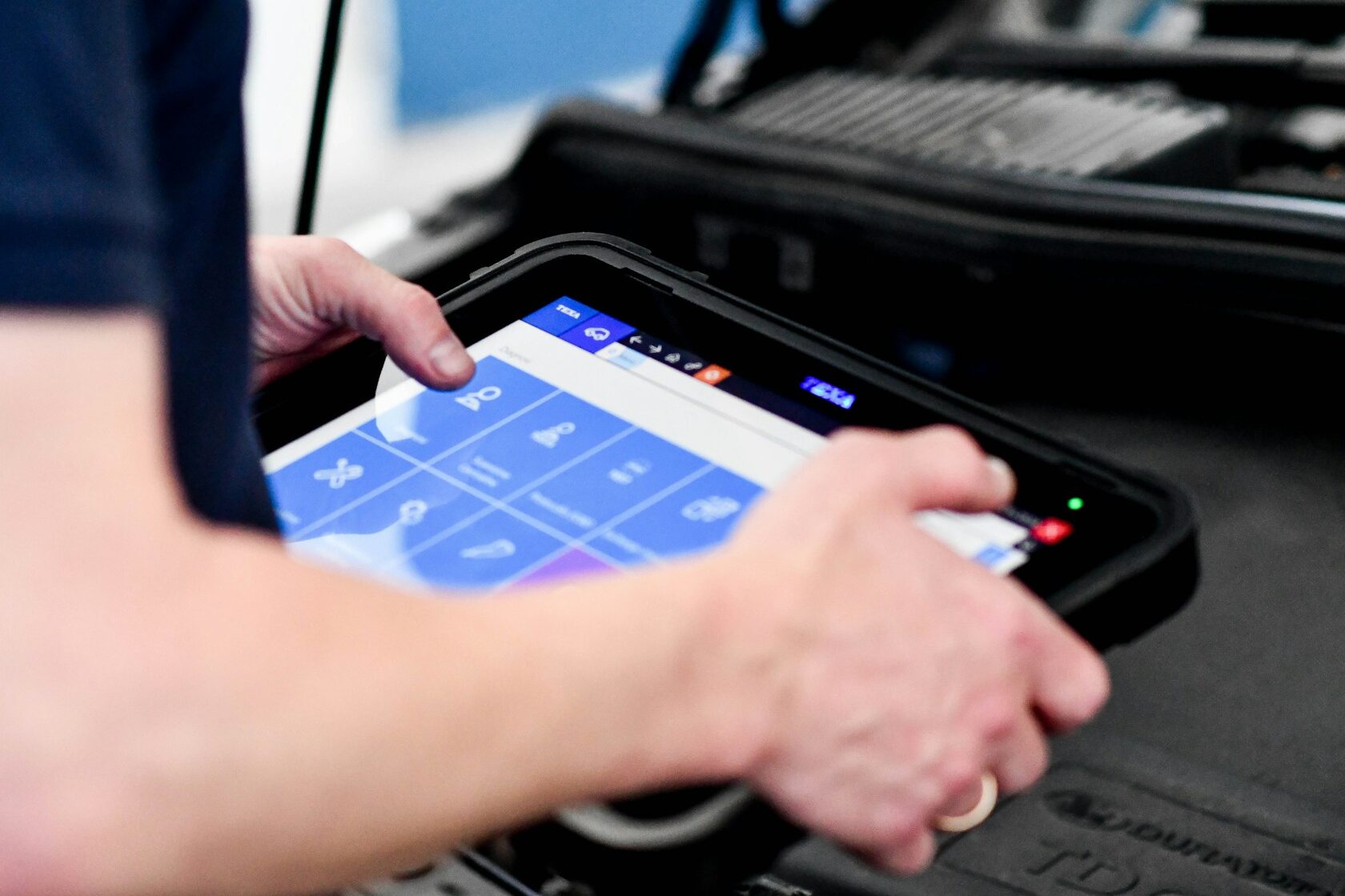 Equipamento de diagnóstico eletrónico computadorizado
